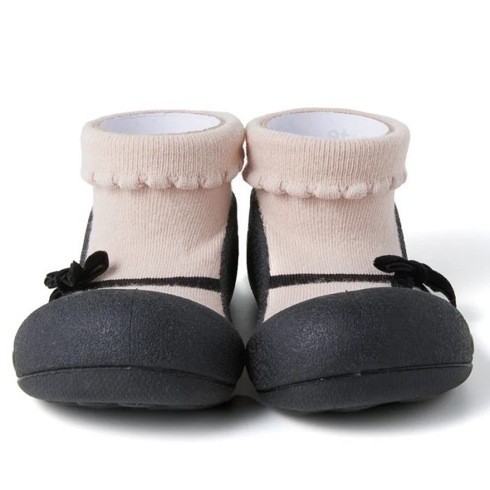 Beebi kingad Attipas "Opera Girl"