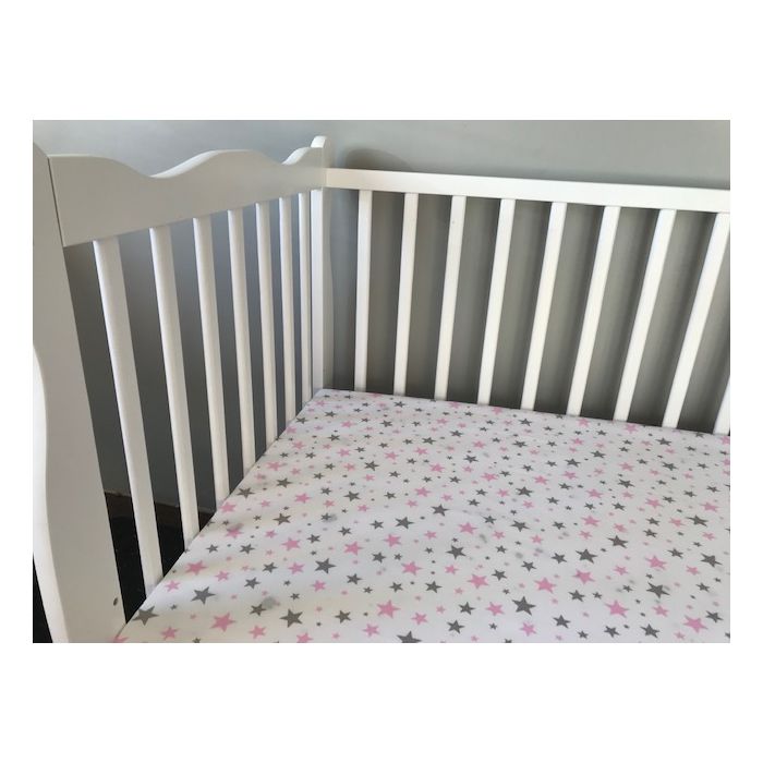 Paklodė su guma kūdikio lovytei