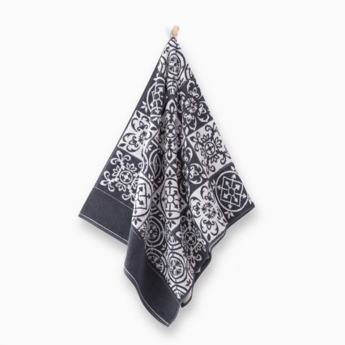 Rankšluostis "Nicola" 140x70 cm