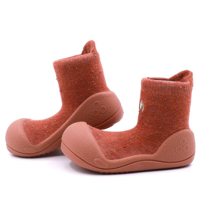 Beebi kingad Attipas "Basic brown" 