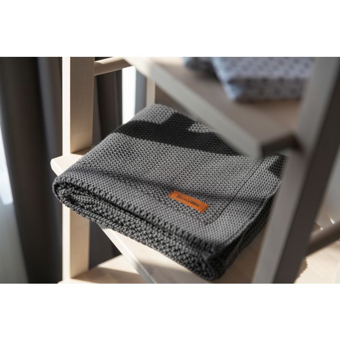 Kootud  beebitekk "Mama" 100x80 cm tumehall