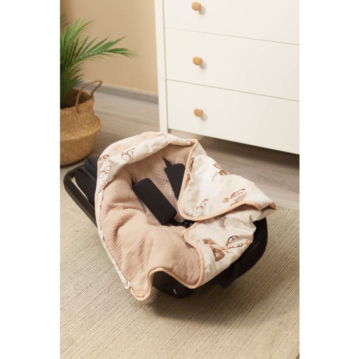 Soojakott vankrisse/turvatool  musliinist  "Sould friends" 90x90 cm