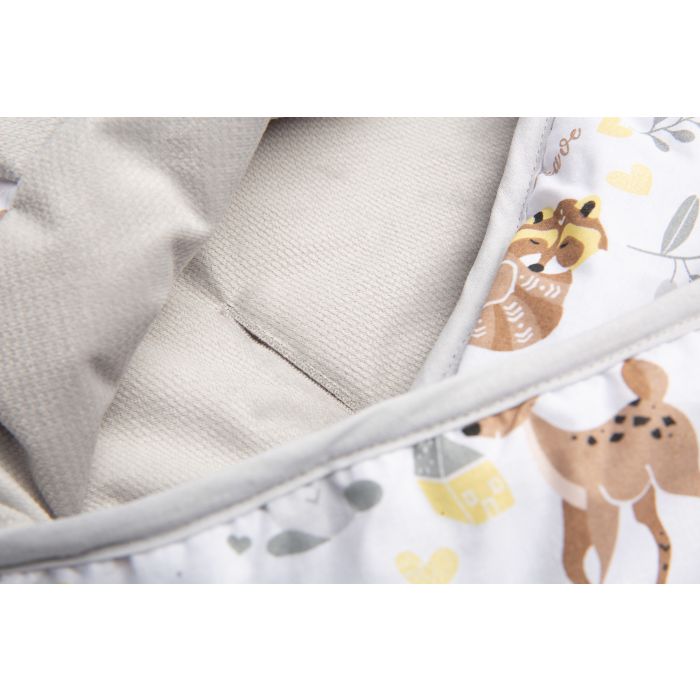 Soojakott vankrisse/turvatool "Forest life" 90x90 cm 